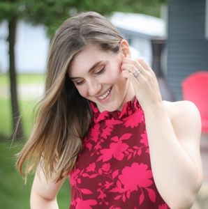 Meet your Posher, Jennifer